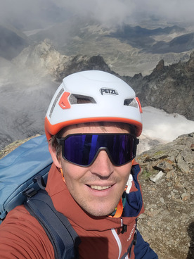 Approaching Piz Buin in the Silvretta